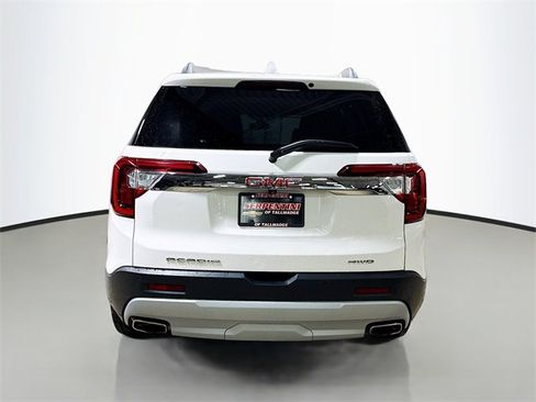 Used 2022 GMC Acadia SLT w/ Preferred Package image 8