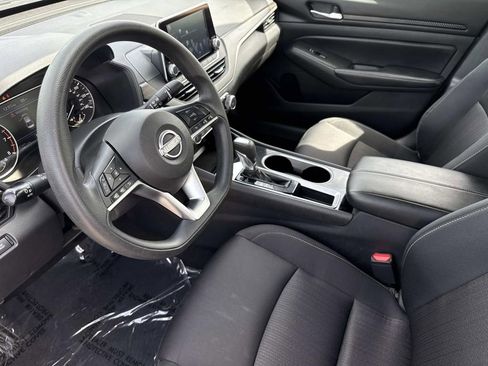 Certified 2024 Nissan Altima 2.5 SV image 19