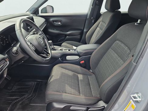 Certified 2024 Honda HR-V Sport image 28