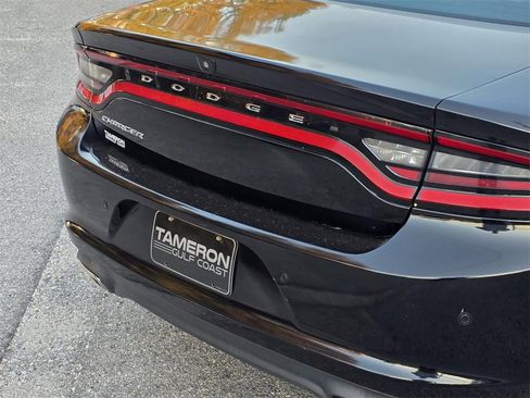 Used 2020 Dodge Charger SXT image 25