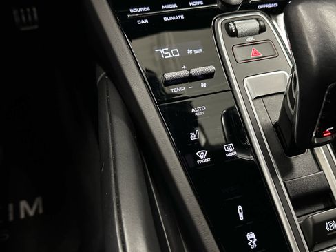 Used 2023 Porsche Cayenne GTS image 30