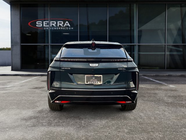 Used 2024 Cadillac Lyriq Luxury w/ LPO, Floor Liner Package AWD/4WD image 4