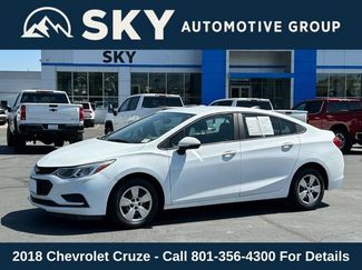 Used 2018 Chevrolet Cruze LS image 1