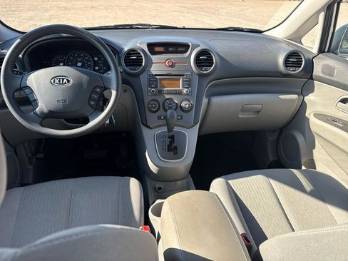Used 2009 Kia Rondo LX image 13