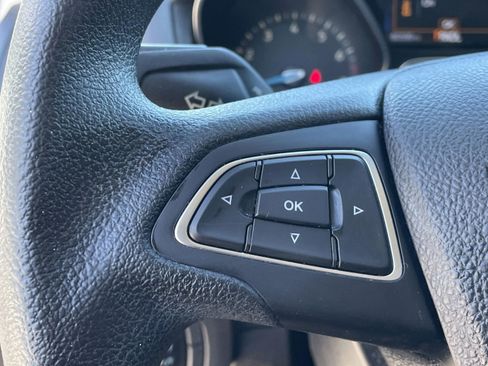 Used 2016 Ford Focus S image 23