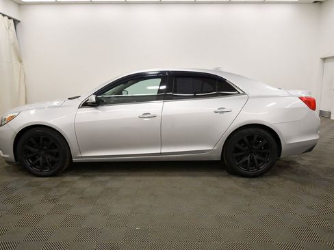 Used 2016 Chevrolet Malibu LTZ image 4