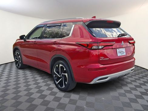 Used 2022 Mitsubishi Outlander SEL AWD/4WD image 4