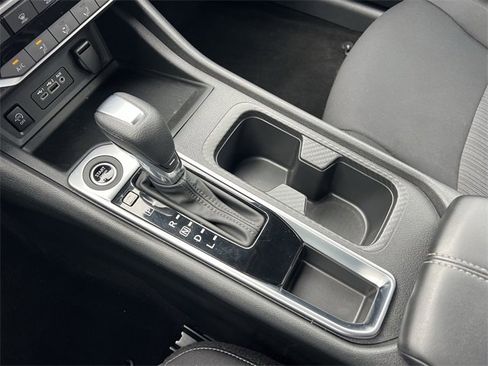 Certified 2024 Nissan Sentra SV image 9