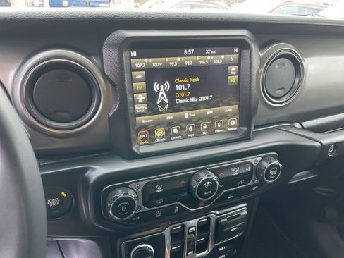 Used 2023 Jeep Wrangler Sport S image 26