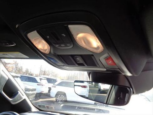 Certified 2023 RAM 1500 Big Horn image 22