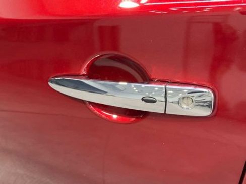 Used 2019 Nissan Sentra SV FWD image 11