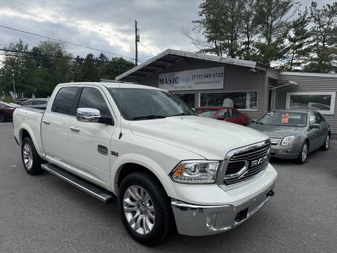 Used 2018 RAM 1500 Laramie Longhorn image 13