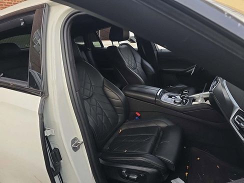 Used 2023 BMW X6 xDrive40i w/ M Sport Package image 5