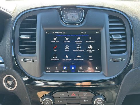 Used 2019 Chrysler 300 S w/ S Model Appearance Package RWD image 19