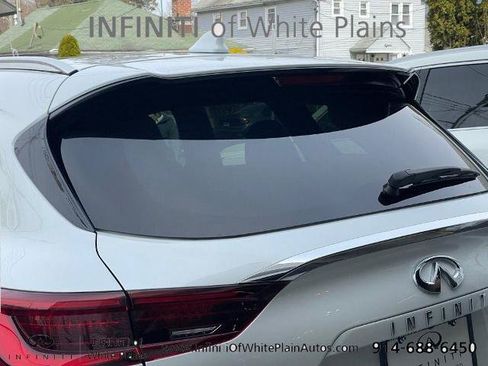 Certified 2023 INFINITI QX50 Luxe FWD image 30