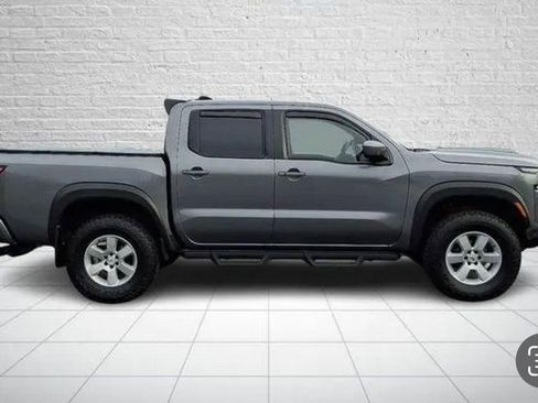 Used 2024 Nissan Frontier PRO-4X w/ Technology Package image 3