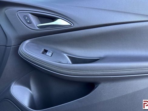 Used 2024 Buick Encore GX Sport Touring w/ Experience Buick Package image 20