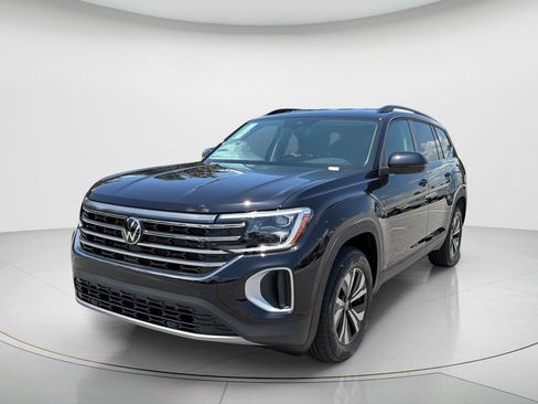 New 2026 Volkswagen Atlas SE FWD image 1