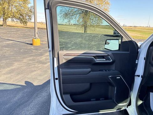 Used 2023 GMC Sierra 1500 Elevation w/ Preferred Package image 21