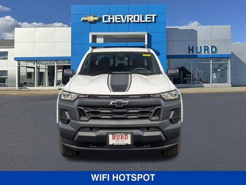 New 2026 Chevrolet Colorado W/T image 9
