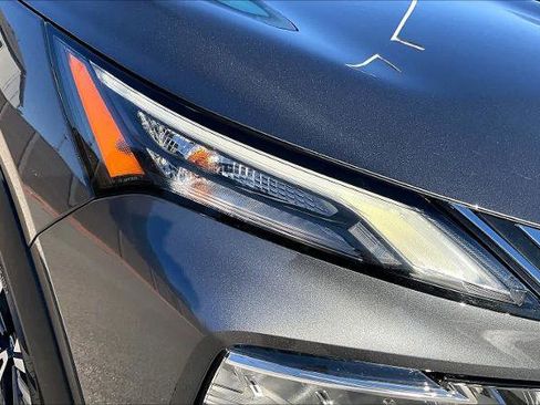 Certified 2023 Nissan Rogue SV image 27