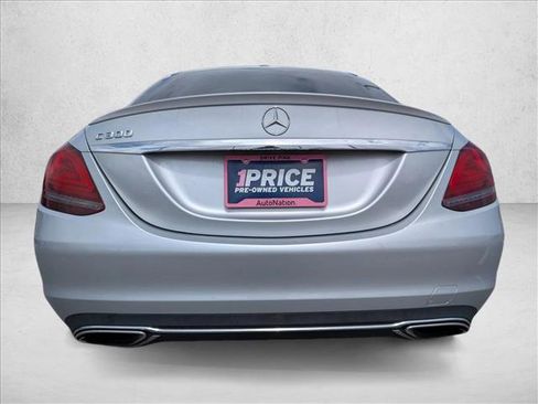 Used 2019 Mercedes-Benz C 300 Sedan image 8