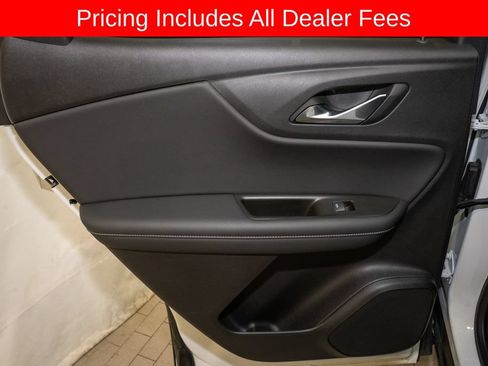 Used 2023 Chevrolet Blazer LT w/ Convenience Package FWD image 10