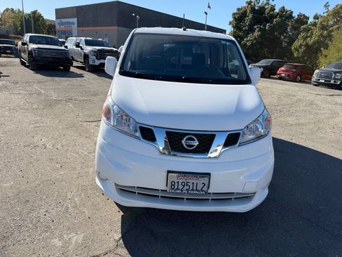 Used 2018 Nissan NV200 SV w/ Navigation Package FWD image 8