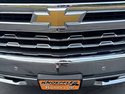 Used 2021 Chevrolet Silverado 1500 LTZ AWD/4WD image 32
