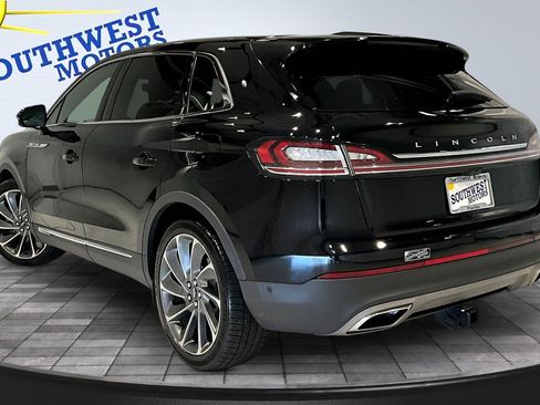 Used 2021 Lincoln Nautilus Reserve w/ Equipment Group 201A FWD image 5