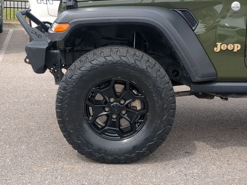 Used 2021 Jeep Wrangler Unlimited Sport image 18