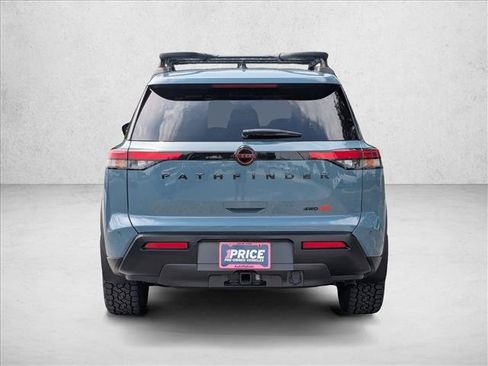Used 2026 Nissan Pathfinder Rock Creek AWD/4WD image 6