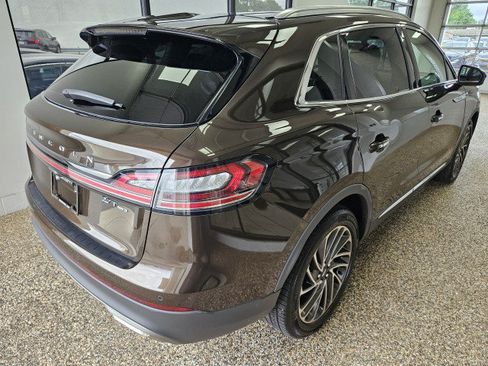 Used 2019 Lincoln Nautilus Reserve w/ Driver Assistance Package AWD/4WD image 2