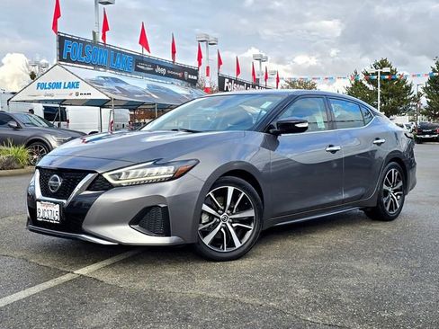 Used 2022 Nissan Maxima SV w/ Floor Mat Group image 3