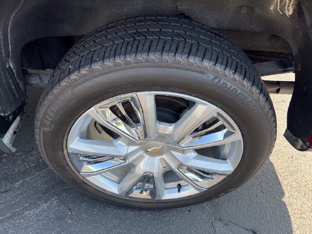 Certified 2025 Chevrolet Silverado 1500 High Country AWD/4WD image 26