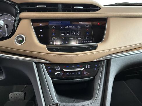 Used 2022 Cadillac XT5 Premium Luxury w/ Platinum Package AWD/4WD image 26