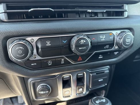 New 2026 Jeep Wrangler Sport AWD/4WD image 25