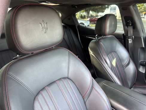 Used 2023 Maserati Ghibli Modena image 26