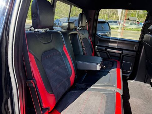 Used 2017 Ford F150 Lariat w/ Equipment Group 502A Luxury image 82