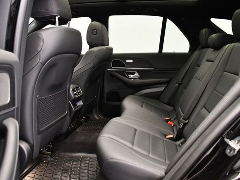 Used 2025 Mercedes-Benz GLE 350 4MATIC image 46