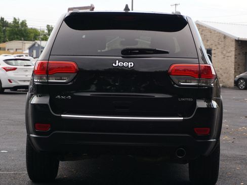 Used 2018 Jeep Grand Cherokee Limited AWD/4WD image 8