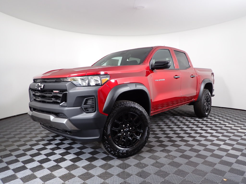 New 2026 Chevrolet Colorado Trail Boss AWD/4WD image 2