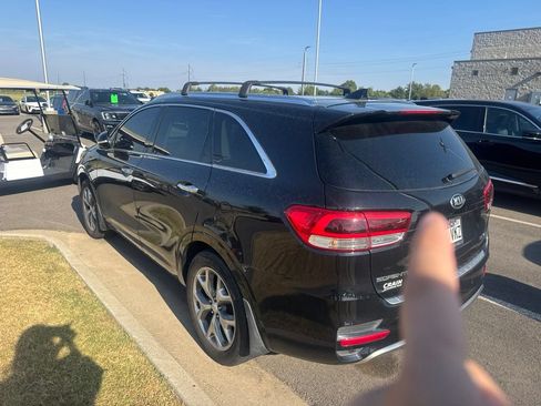 Used 2017 Kia Sorento SX FWD image 7