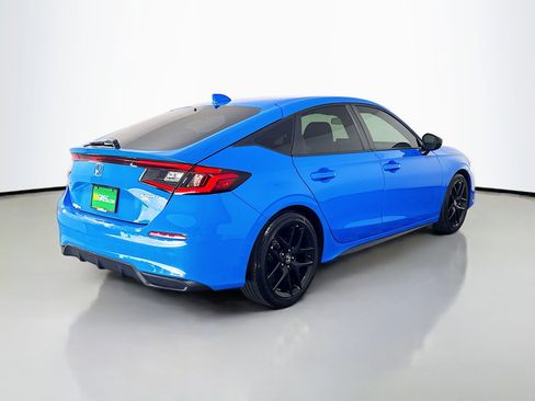 Used 2023 Honda Civic Sport image 10