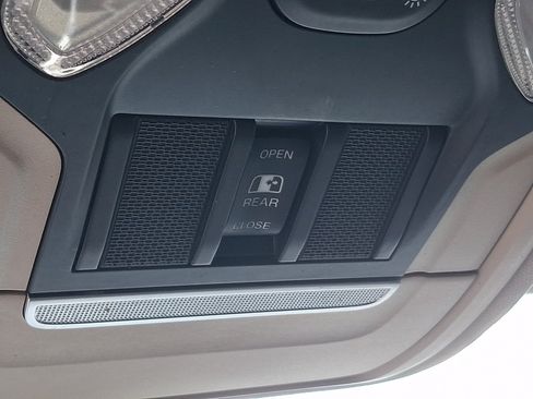 Used 2020 RAM 1500 Big Horn AWD/4WD image 26