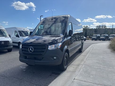 New 2026 Mercedes-Benz Sprinter 2500 image 7