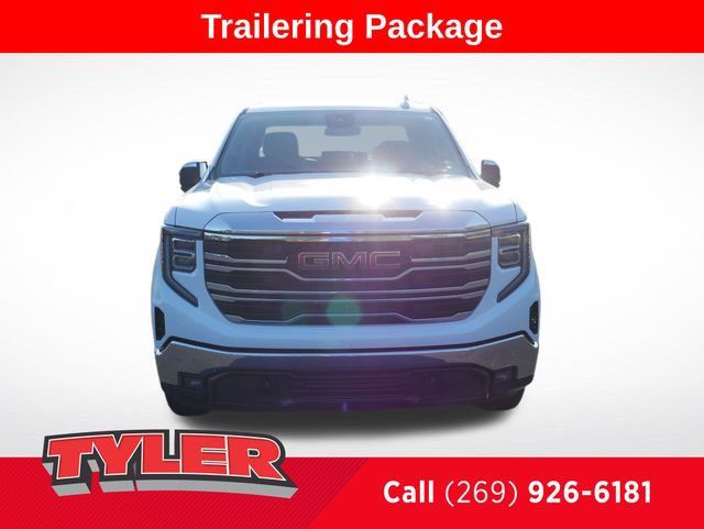 Used 2025 GMC Sierra 1500 SLT AWD/4WD image 2