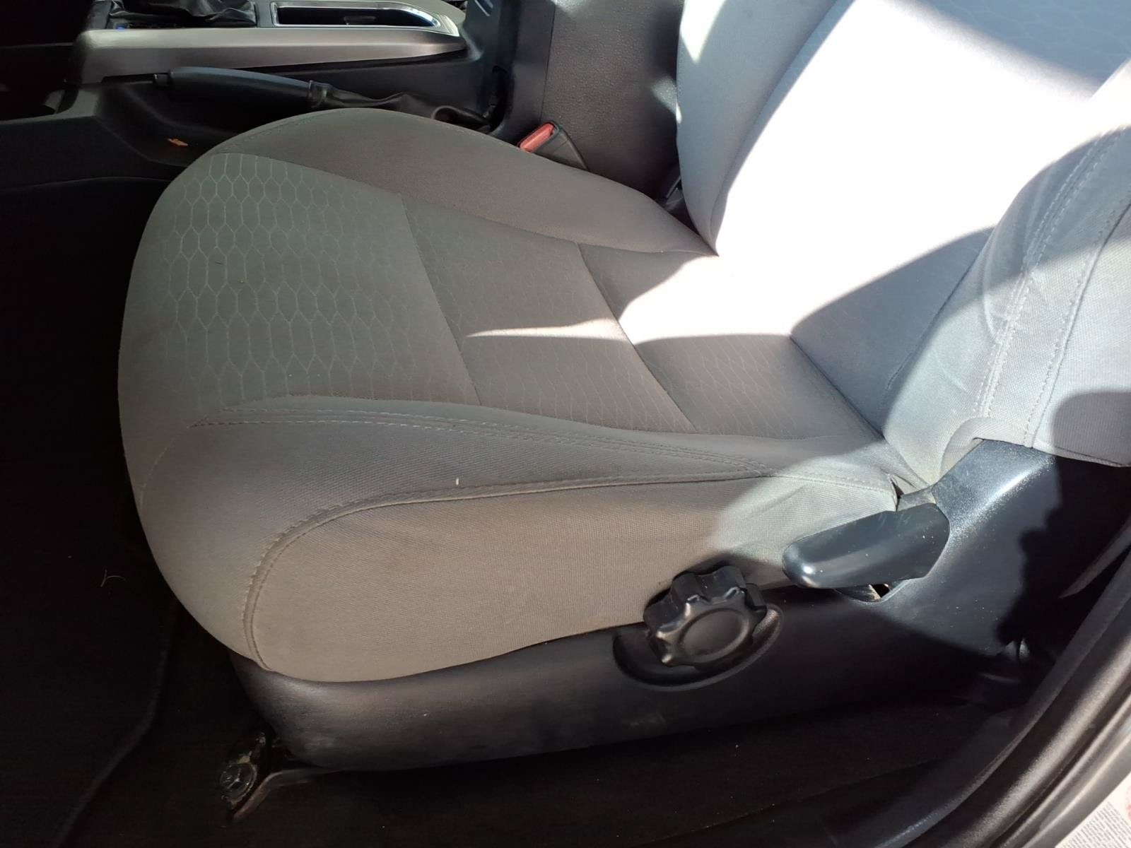 Used 2019 Toyota Tacoma SR5 RWD image 4