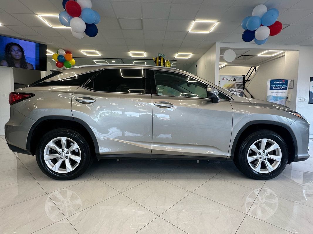 Used 2017 Lexus RX 350 AWD w/ Premium Package image 5