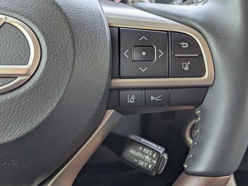 Used 2022 Lexus RX 350 FWD w/ Premium Package image 16